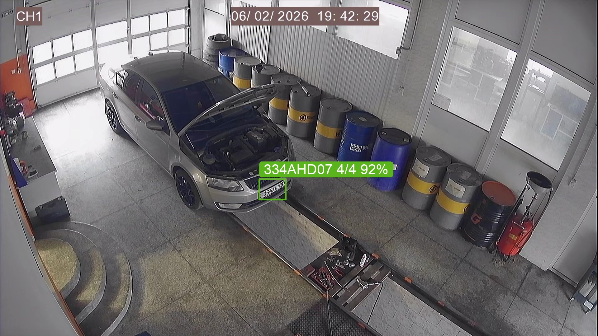 Казахстанский номер 334AHD07
